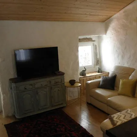 Unique Town House * Pedrogao Grande