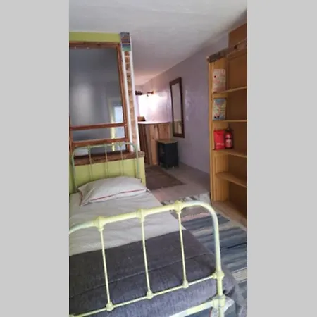 Unique Town House Apartment